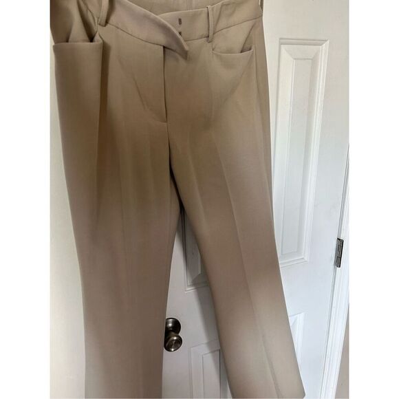 Tahari Arthur S Levine American Faith Blazer suit  two Button Beige White Size 1 - Picture 3 of 5